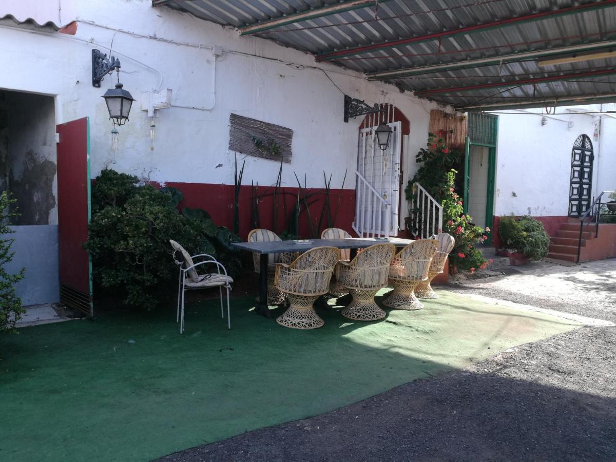 Residencia Los Conejos - Bike & Motorbike Las Palmas / Gran Canaria Exterior foto