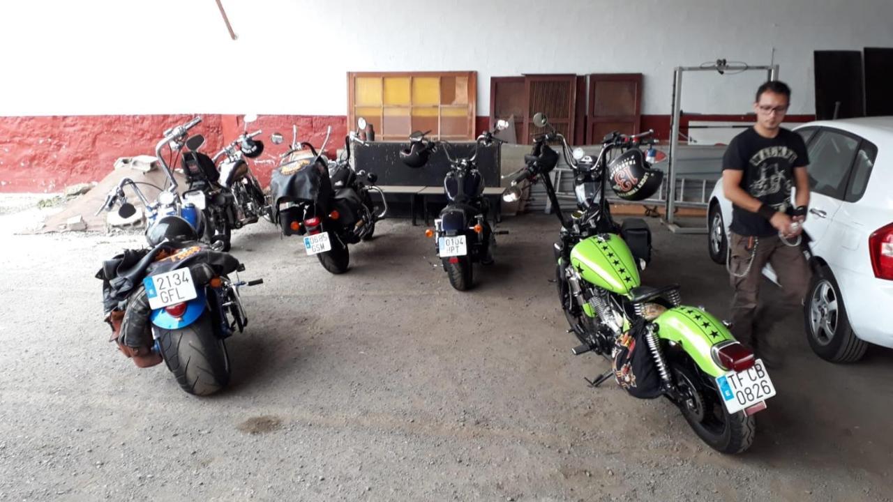 Residencia Los Conejos - Bike & Motorbike Las Palmas / Gran Canaria Exterior foto